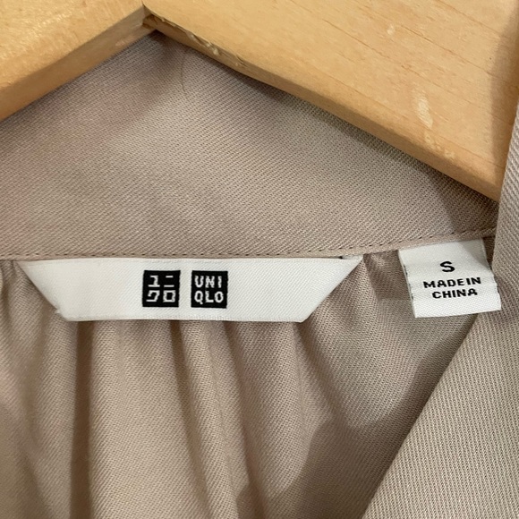 Uniqlo Bow Tie Blouse in Beige - Picture 3 of 6